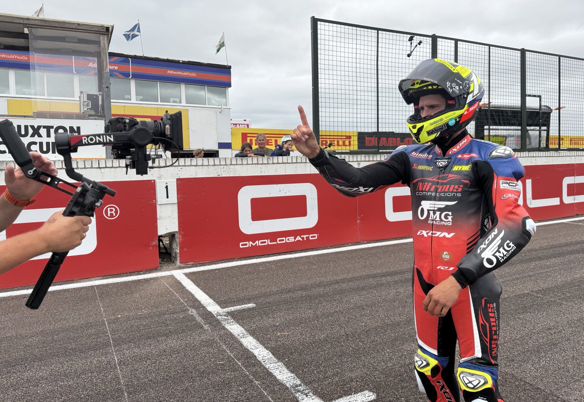 Laura Stevens (@lozza_stevens) on Twitter photo Thruxton Thursdays 👌🏻
Big weekend coming up, make sure you tune in to <a href="/tntsports/">TNT Sports</a> <a href="/bikesontnt/">TNT Sports Bikes</a> and <a href="/QuestTV/">Quest</a> on Sunday
…. And <a href="/OfficialBSB/">Bennetts British Superbike Championship</a> socials obviously 👌🏻 Thruxton Thursdays 👌🏻
Big weekend coming up, make sure you tune in to <a href="/tntsports/">TNT Sports</a> <a href="/bikesontnt/">TNT Sports Bikes</a> and <a href="/QuestTV/">Quest</a> on Sunday
…. And <a href="/OfficialBSB/">Bennetts British Superbike Championship</a> socials obviously 👌🏻