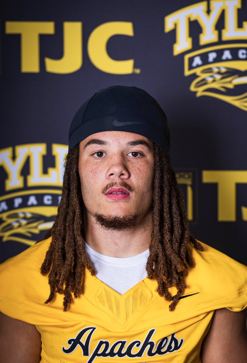 Gentz Hilburn (@gentzhilburn) on Twitter photo WR/Return Specialist🚨
5’11 190🚨
Redshirt Freshman🚨
Dec Grad🚨<a href="/CoachTLouis/">Terrence Louis</a> <a href="/BradyDavis10/">Brady Davis</a> <a href="/CoachJacobsonTJ/">Coach Tanner Jacobson</a> <a href="/coachcilumba/">Wallstreet Athletes /WSA BIGS /Wall Street 7v7</a> WR/Return Specialist🚨
5’11 190🚨
Redshirt Freshman🚨
Dec Grad🚨<a href="/CoachTLouis/">Terrence Louis</a> <a href="/BradyDavis10/">Brady Davis</a> <a href="/CoachJacobsonTJ/">Coach Tanner Jacobson</a> <a href="/coachcilumba/">Wallstreet Athletes /WSA BIGS /Wall Street 7v7</a>