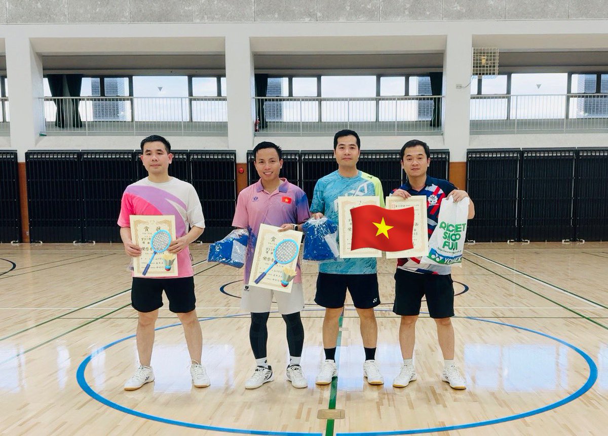 草加市民体育祭バドミントン大会
2025.7.27

男子1部優勝🥇青木・須賀
女子1部優勝🥇福岡・山川
男子1部3位🥉田村・植木
男子3部優勝🥇チャン・ライ
男子4部優勝🥇グエン・ゴー

みなさん頑張りました！
おめでとうございます㊗️