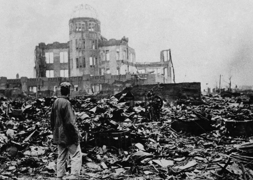 ¿Recuerdan a Hiroshima y Nagasaki?

Autor del desastre: EEUU.
