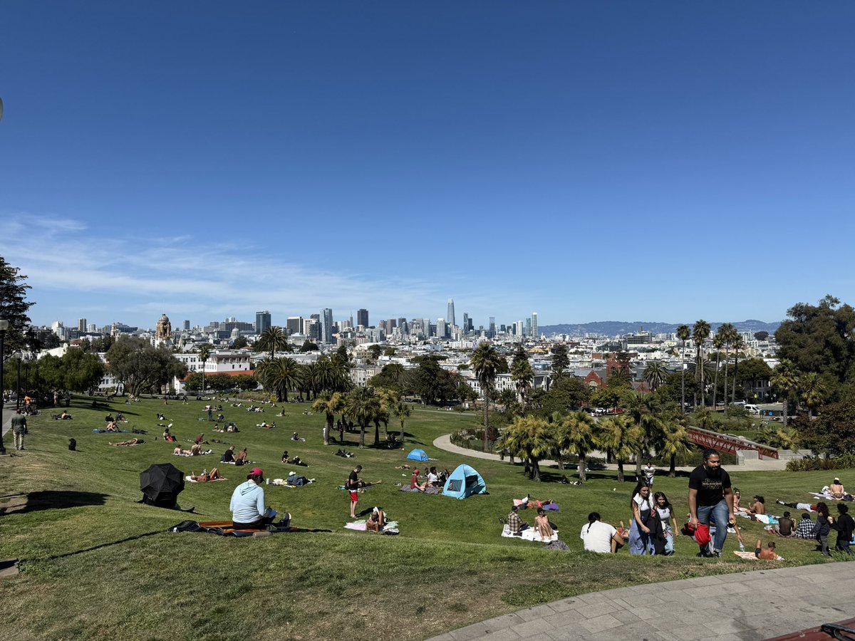 Perfect day out here https://t.co/kAd2TLJxpt