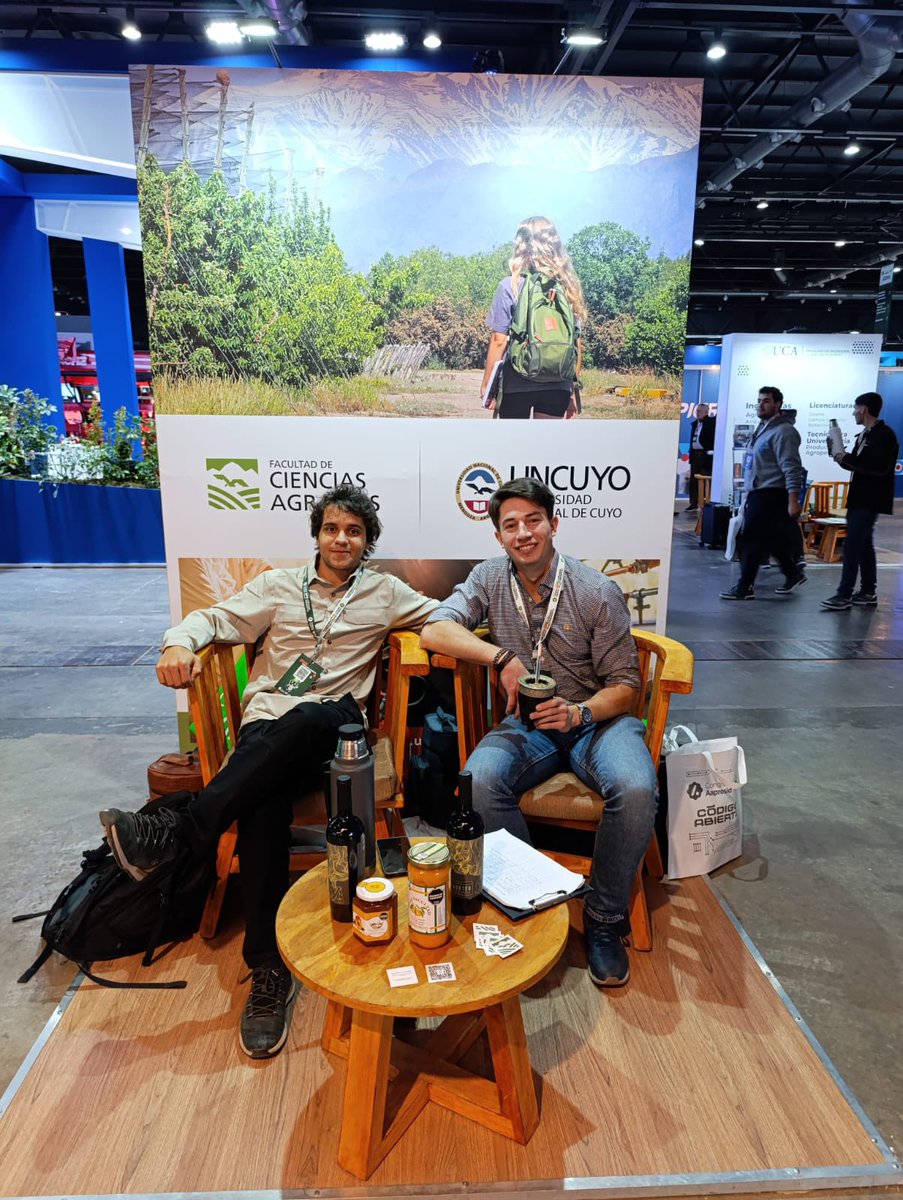 ¡Estamos en <a href="/aapresid/">Aapresid</a> 2025! 🌾💡 Únete a la conversación sobre agricultura sustentable, siembra directa y manejo de suelos. 
Vení a nuestro stand!
📅 6-8 ago | La Rural, Bs As. 👩‍🌾👨‍🌾 #SuelosVivos #AgriculturaSustentable #CienciasAgrarias