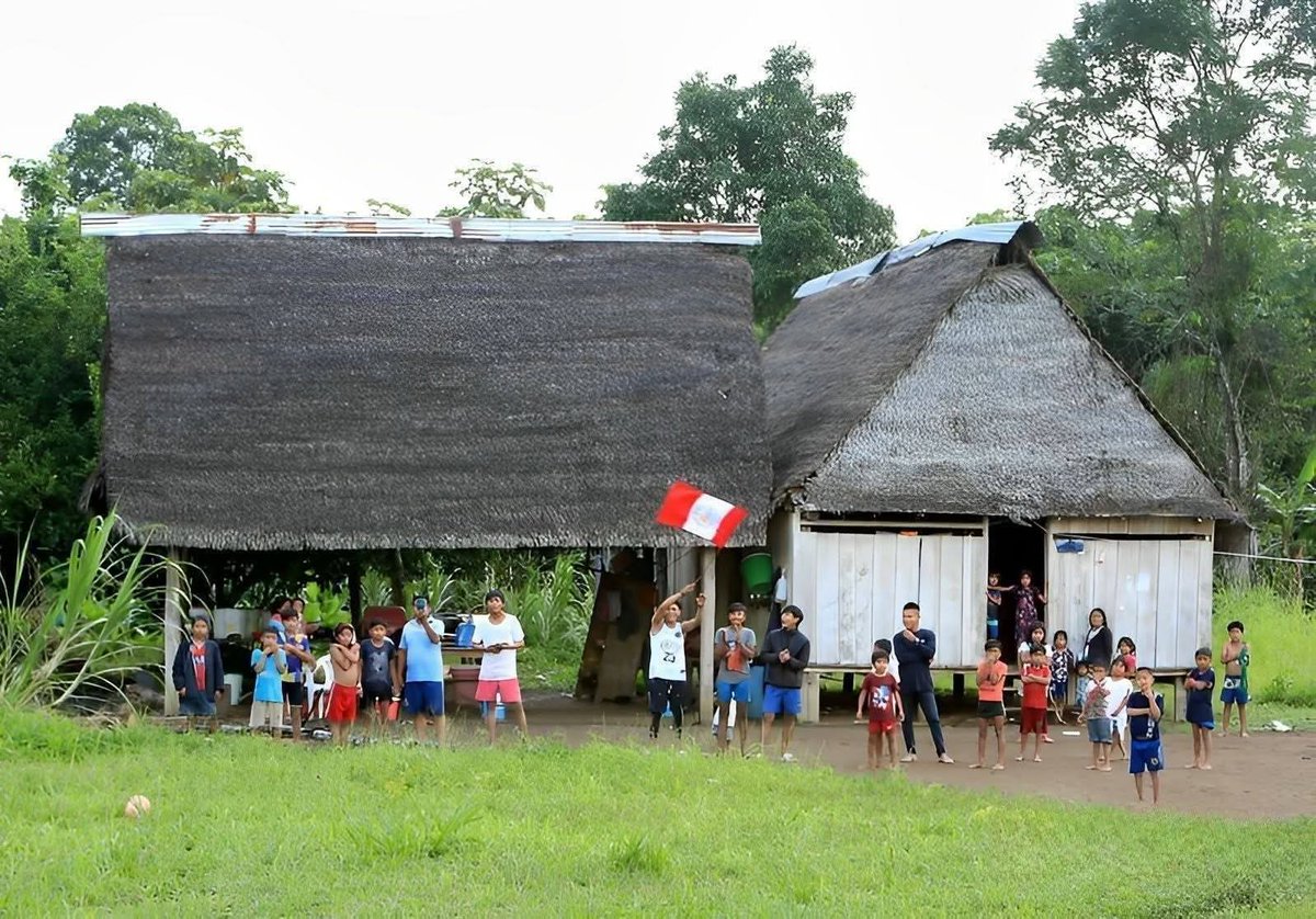 Marx Capitalista (@kamahara_lito) on Twitter photo Peruanos izaron la bandera de Perú 🇵🇪 en Isla Santa Rosa, junto al apoyo de las FFAA.
<a href="/petrogustavo/">Gustavo Petro</a> drogadicto, mira y cuida donde pisas. Peruanos izaron la bandera de Perú 🇵🇪 en Isla Santa Rosa, junto al apoyo de las FFAA.
<a href="/petrogustavo/">Gustavo Petro</a> drogadicto, mira y cuida donde pisas.