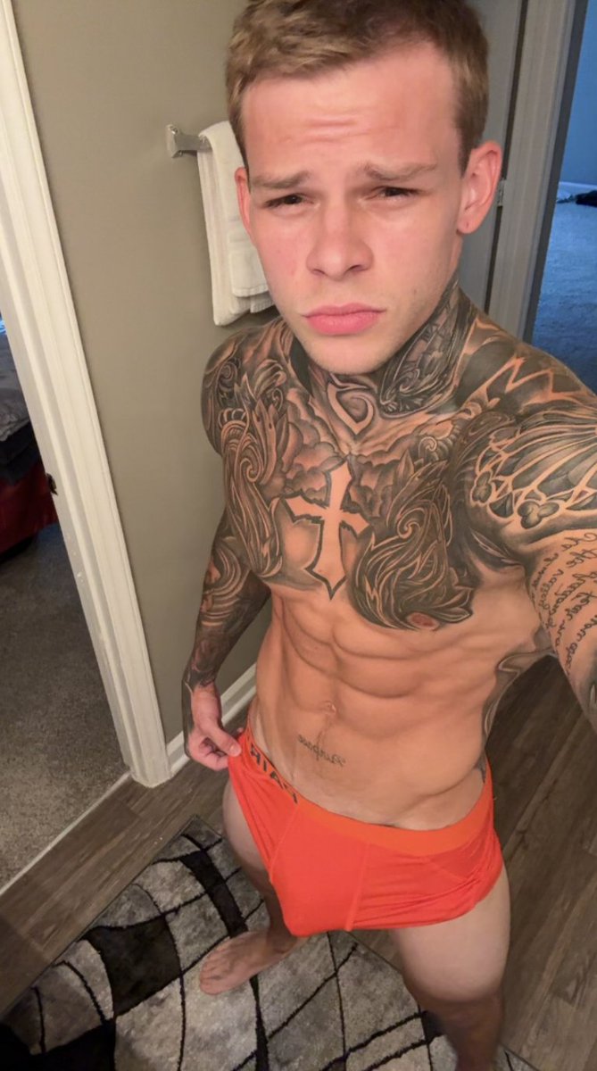 My nudyz unlock right away if you just say “hey”