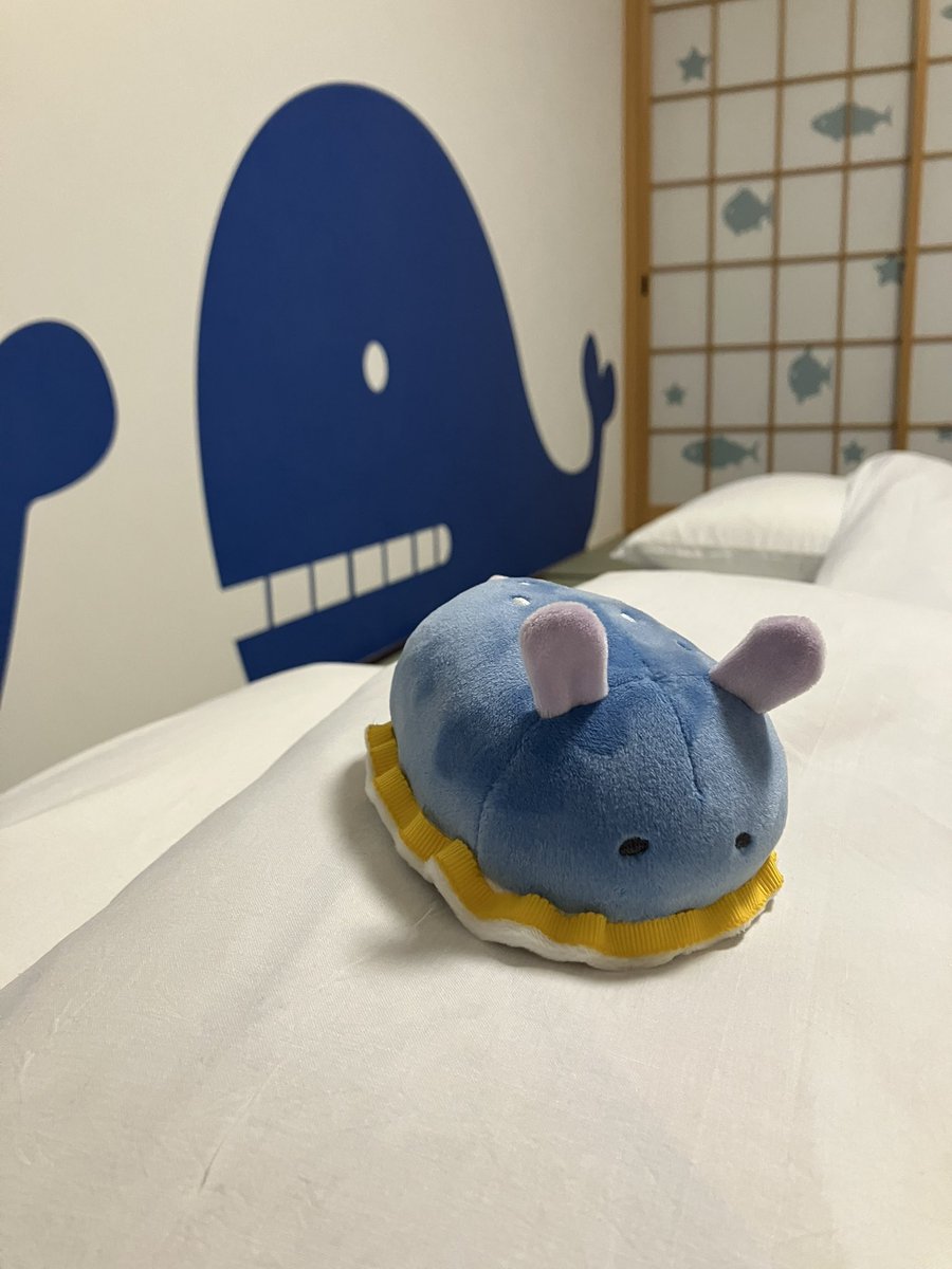 china8661's tweet photo. 凪あすの聖地巡礼！
タイムスケジュールが大変だったけど、楽しかったぁ😆
友達がこの日のためにウミウシくれたの嬉しすぎる❤️ https://t.co/FO0avBBZMD