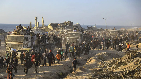 Al menos 138 palestinos perdieron la vida y 771 resultaron heridos en las últimas 24 horas debido a ataques perpetrados por las fuerzas de ocupación israelíes en distintas zonas de la asediada Franja de #Gaza. #IsraelTerrorism #PalestinaLibre