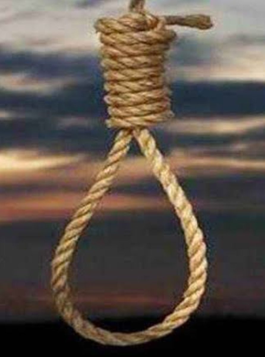 Tanrı'm;
Sen bize yeniden İstiklal Mahkemelerini kurmayı , hainleri, Türk düşmanlarını  ve etnik piçleri yargılayıp dar ağaçlarında sallandırmayı nasip eyle...!!!