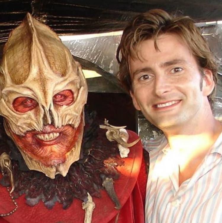 📷 David and a chum on set of Doctor Who, 2005