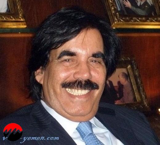 الرئيس علي سالم البيض 
بصراحة اختلفنا معه أو اتفقنا
الرجل وطني ومناضل
ورجل صادق لابعد حدود 
صحيح عنده غريزة الاندفاع أو بمعنى آخر التمرد 
ب افكارة وهذا شي إيجابي
الرجل  وطني بحث
صادق  وخلوق لابعد حدود
بشهادة قيادات شمالية كثير وكذالك جنوبية
نحن لانقدس البشير ولكن نعرف قيم الرجال
