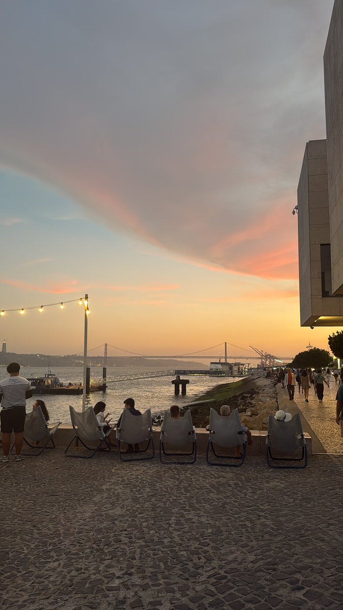 Currently in holiday in Portugal 

I’m enjoying the ocean and sun so much

<a href="/virtuals_io/">Virtuals Protocol</a> eco is pumping as well, what else can you ask