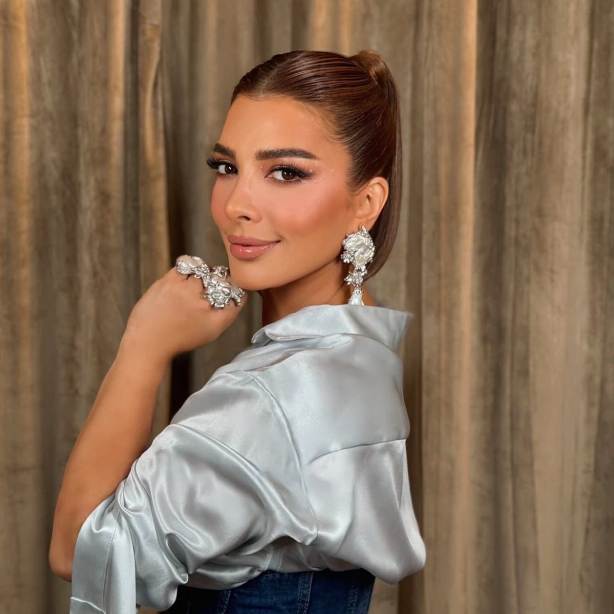 ما استغربت جمال الاطلاله اليوم ... لأن ٱصالة عودتنا على هل شي 💙🩷
#اصاله_في_العلمين #اصاله