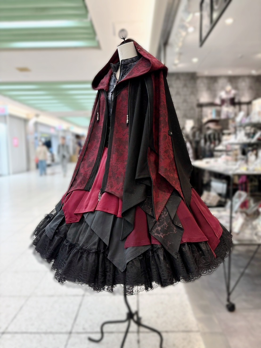 OZZ ONESTE 中華風 漢服風マント OZZ ONESTE 中華風 漢服風マント - メルカリ