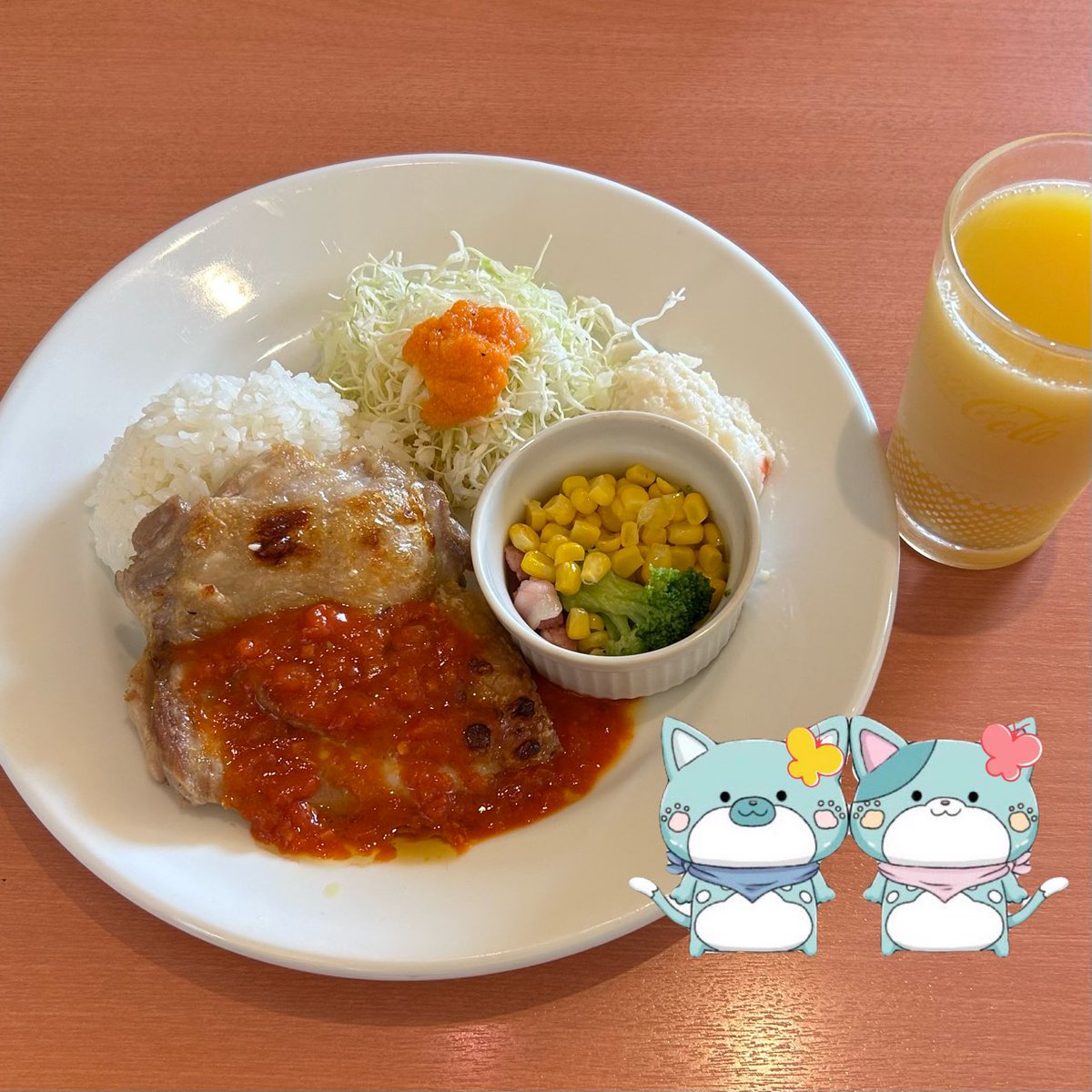 mi15872278's tweet image. #デニーズ
#デニーズランチ
こんにちは🐱💕
デニーズのランチです🍽️
明日〜17日（日）までランチはお休みです😋
（デニーズの関係者ではありません笑笑
次はオムライスを食べよ〜🥰
皆さん午後からも素敵な時間をお過ごしください✩.*˚