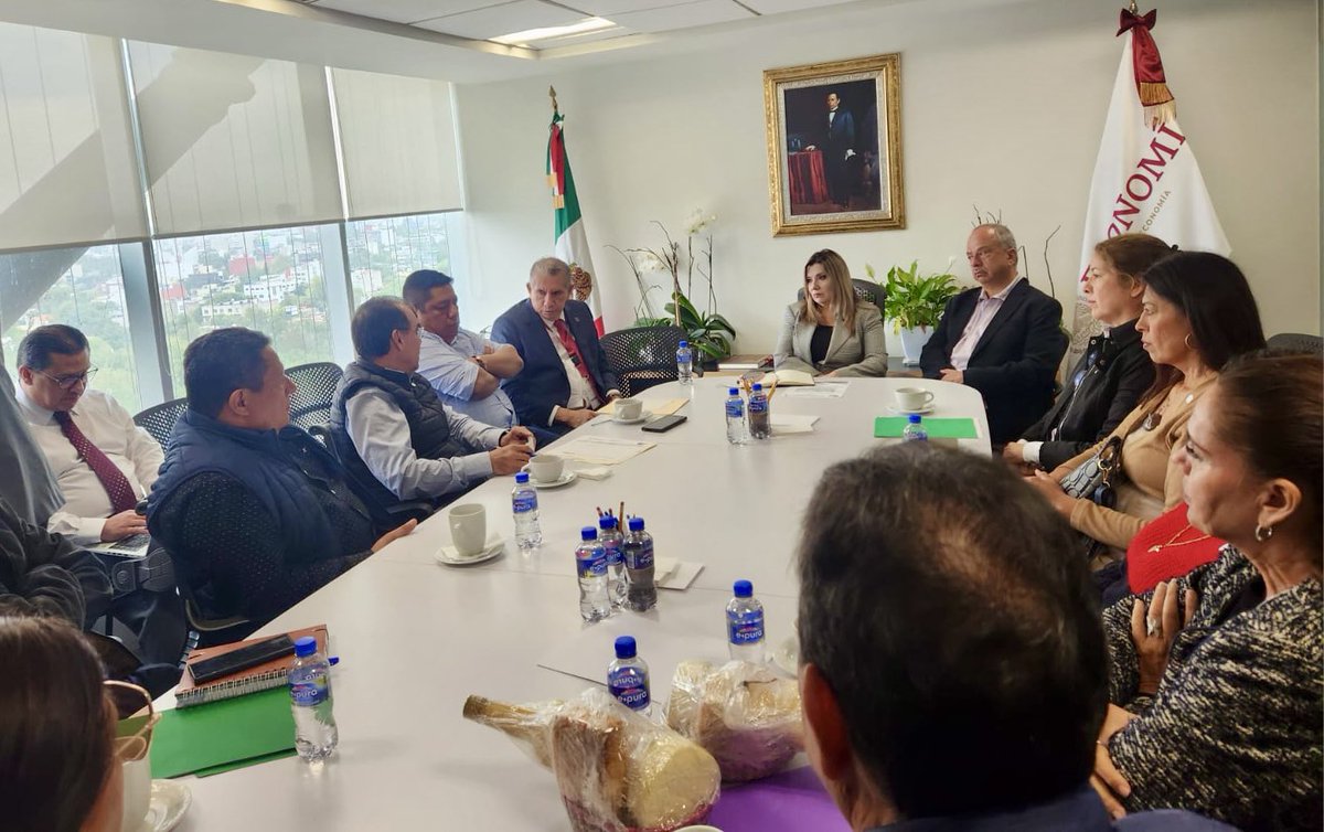 luisgure tweet media