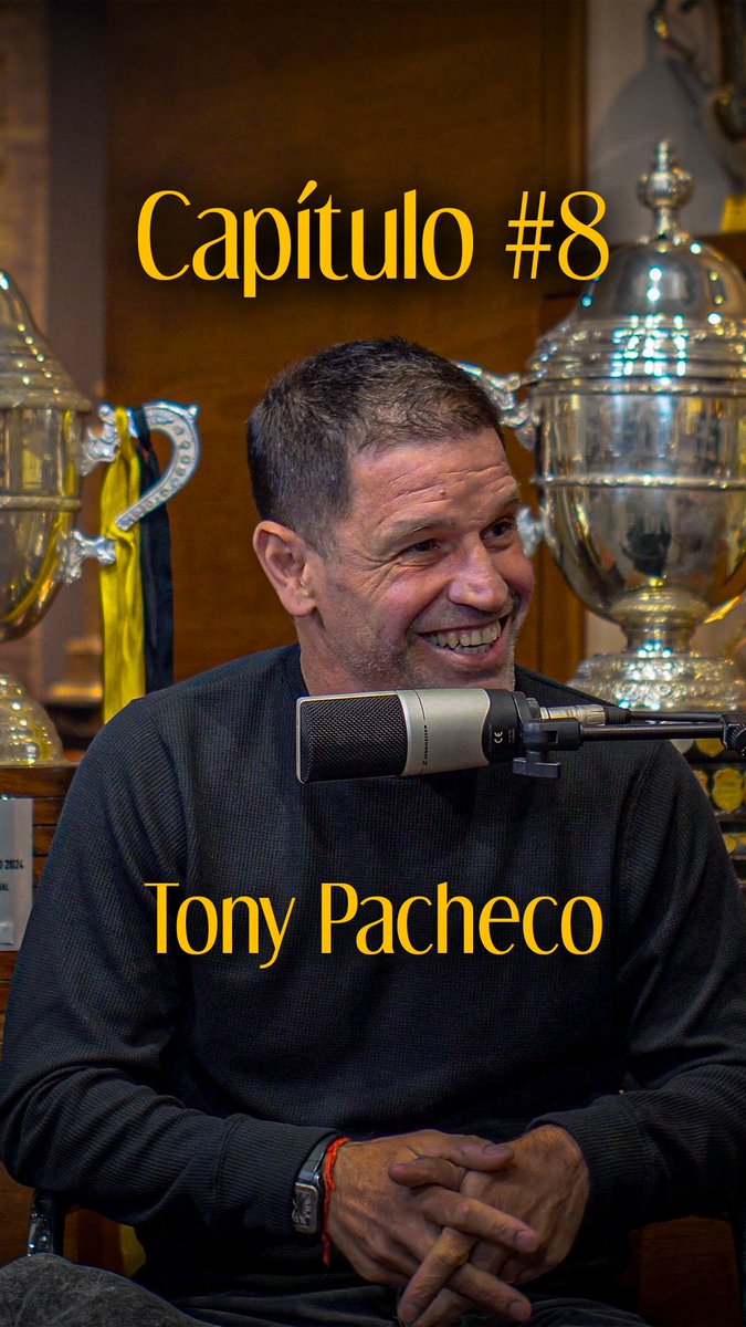 El del Quinquenio, el de las 28 victorias clásicas, el que siempre jugó con el corazón en la camiseta. 
Porque hablar del Antonio “Tony” Pacheco, es hablar de Peñarol 🧞‍♂️🪄