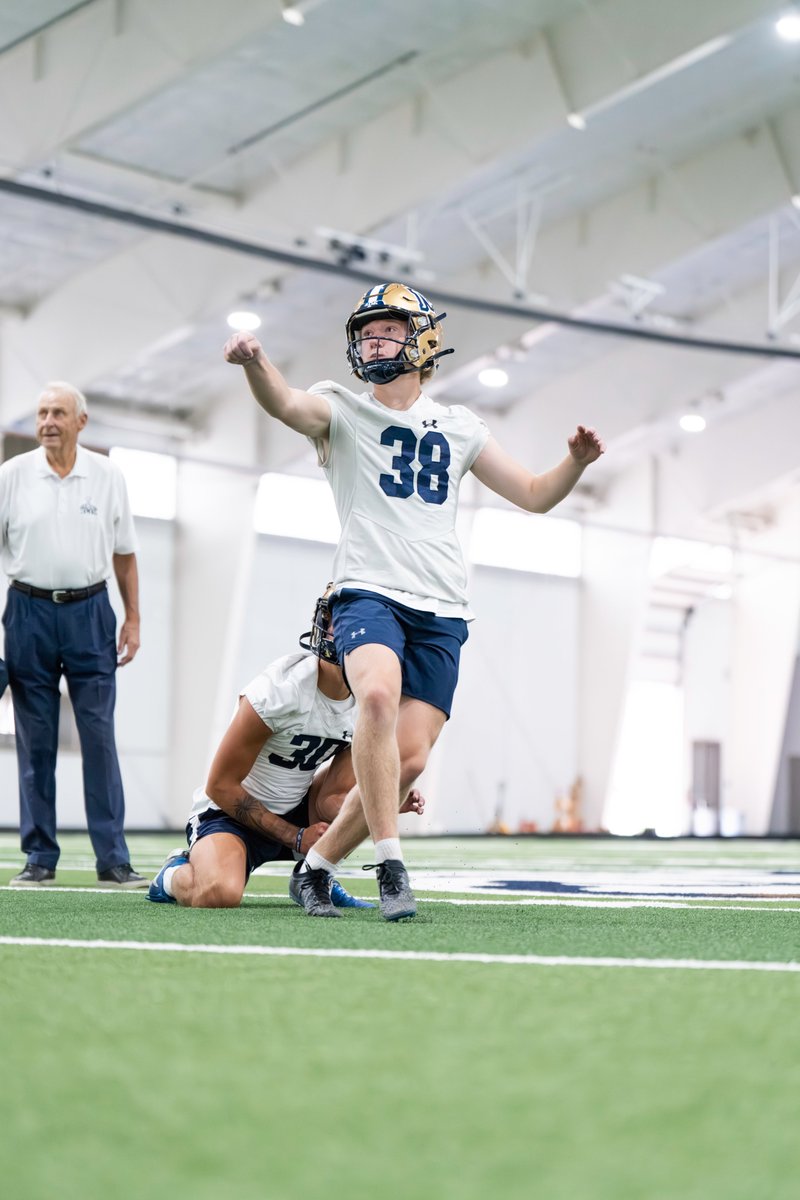 TheRightCats's tweet image. Rookie Specialists ‼️ 

#BobcatBuilt | #GoCatsGo