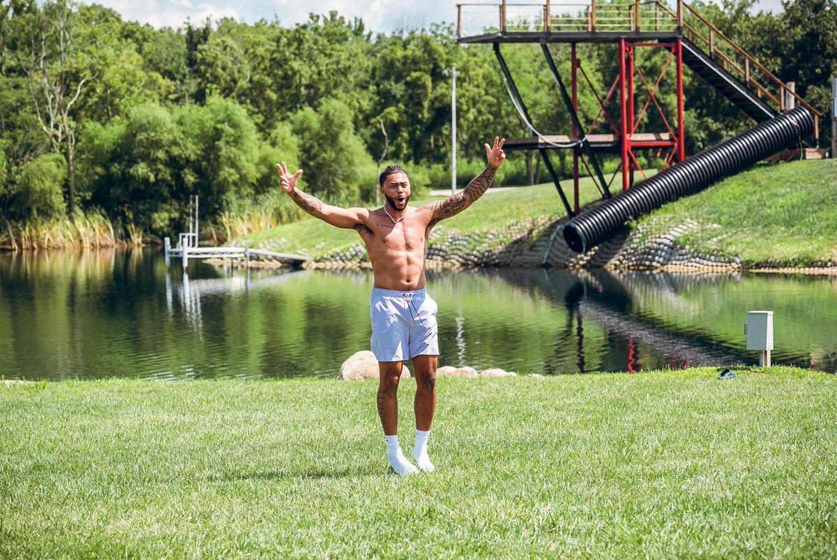 It's almost fútbol season 🏈