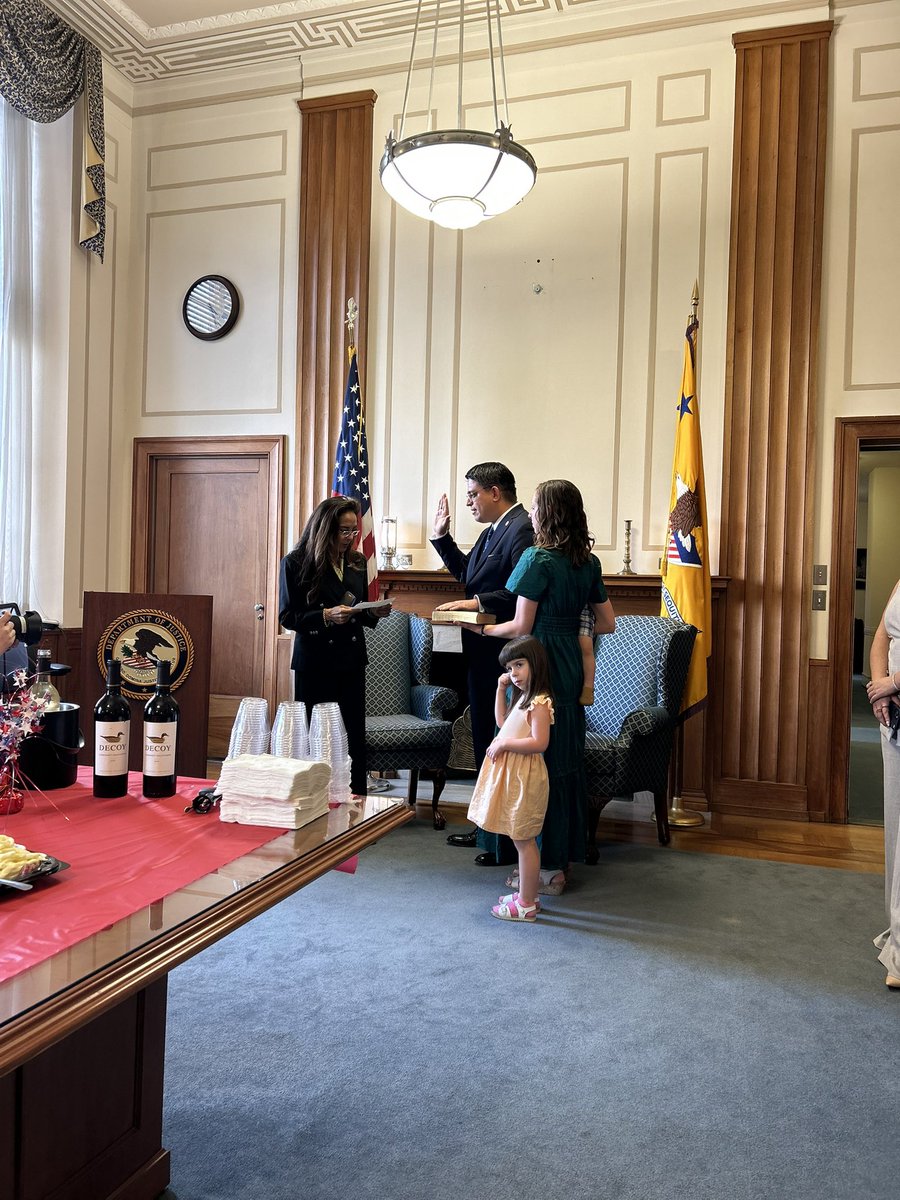 James MN Harris (Missouri) (@jamesmnharris) on Twitter photo Honored to attend <a href="/jesus_osete/">Jesus Osete</a>’s swearing-in today at <a href="/CivilRights/">DOJ Civil Rights Division</a>, administered by <a href="/HarmeetKDhillon/">Harmeet K. Dhillon</a>. Jesus is a brilliant patriot and attorney who will serve the DOJ with distinction. Honored to attend <a href="/jesus_osete/">Jesus Osete</a>’s swearing-in today at <a href="/CivilRights/">DOJ Civil Rights Division</a>, administered by <a href="/HarmeetKDhillon/">Harmeet K. Dhillon</a>. Jesus is a brilliant patriot and attorney who will serve the DOJ with distinction.