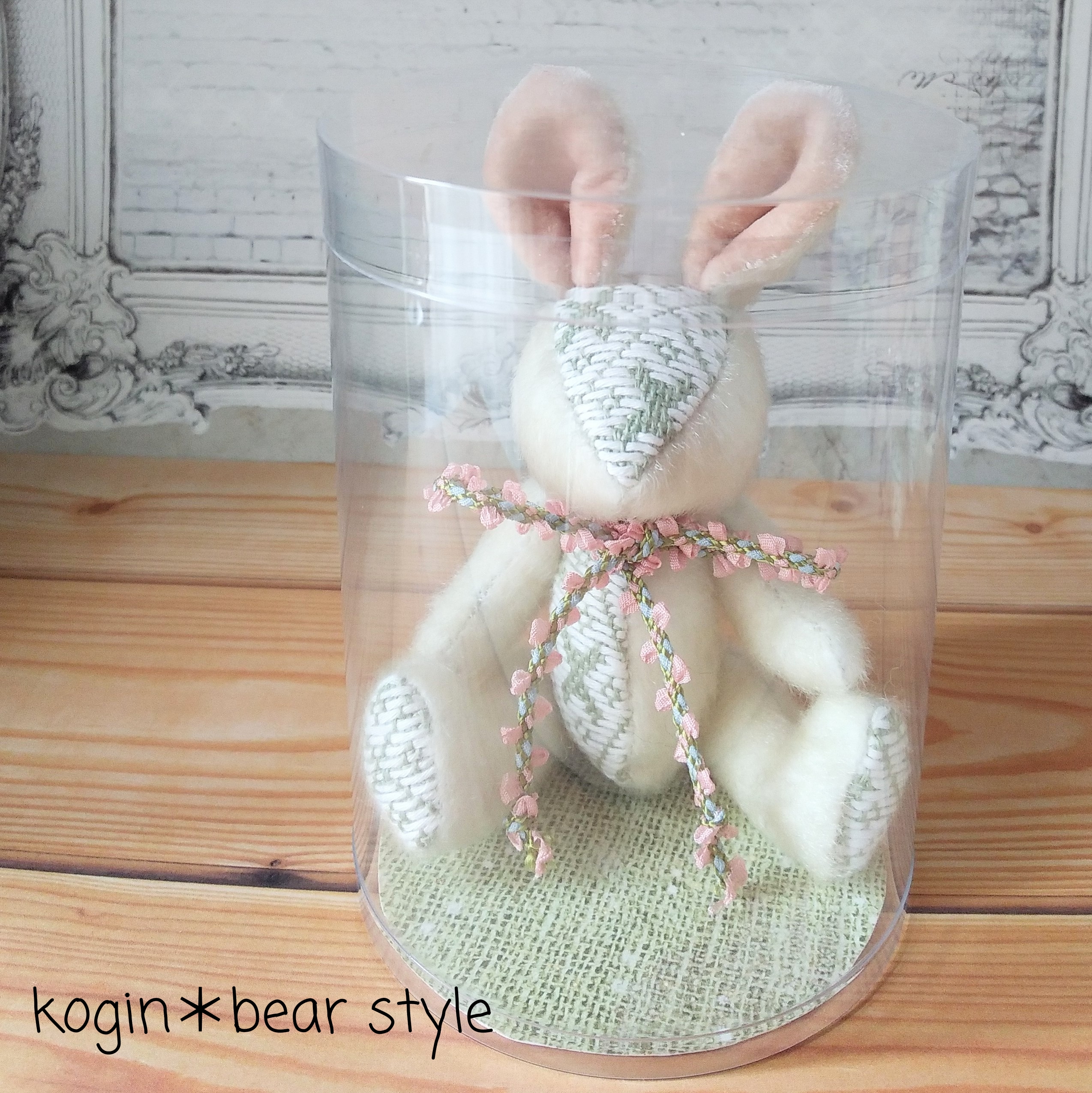 作家様　テディベア　ちりめん着物　籠＊ウサギ＊にんじん　ホワイトベア　可愛い♪ 作家様 テディベア ちりめん着物 籠＊ウサギ＊にんじん ホワイト