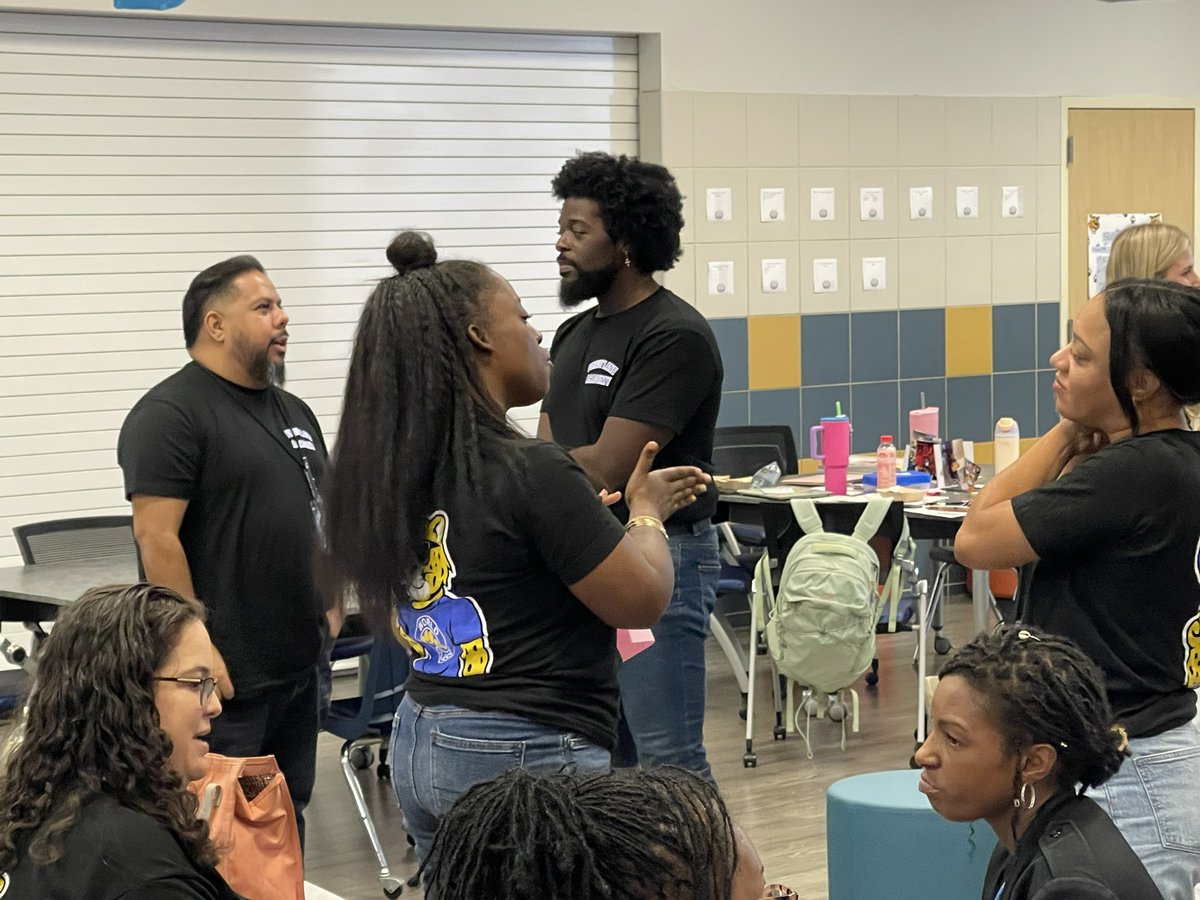 Destination Amplify:Adventure Awaits kicked off today <a href="/ForestLnAcademy/">Forest Lane Academy</a>. We aligned on our internalization protocols and common language for us to find our don’t pass go and activator moments! #BrandedWorldClass #RISDDreamBig #AdventureAwaits