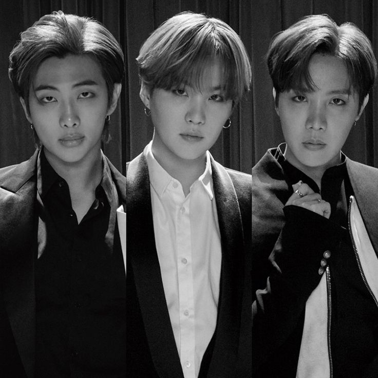 — #RM se une a #AgustD y #JHOPE como los ÚNICOS RAPEROS COREANOS en la HISTORIA en alcanzar los 3 BILLONES de streams en sus perfiles en solitario de Spotify! 👑🔥

RAPLINE HACIENDO HISTORIA! 🫦

CONGRATULATIONS RM
CONGRATULATIONS NAMJOON
BTS RAP LINE SUPREMACY
#3BillionForRM