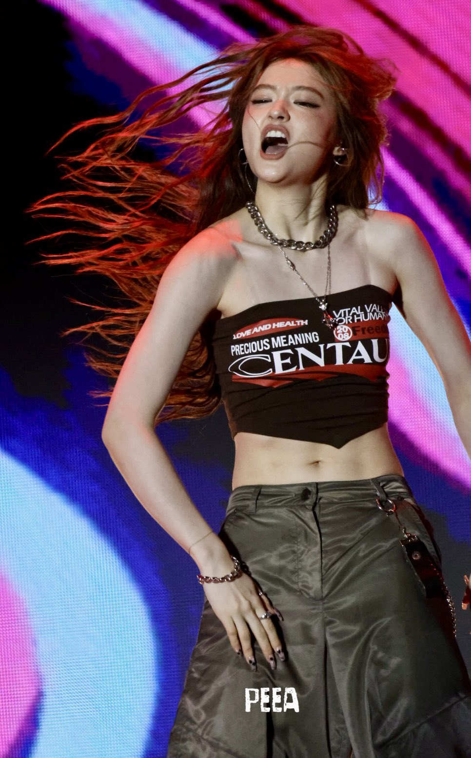 GxykCEVbsAEx8et?format=jpg&name=large