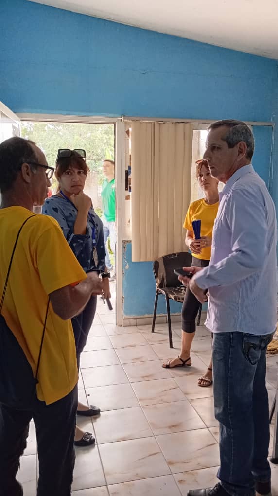 JovenClubHabana's tweet photo. Se realizó  recorrido por los Joven Club de los municipios San Miguel del Padrón, Diez de Octubre y Cerro con la presencia de Omar Pérez Salomón, funcionario del Comité Central, Isabel Vázquez, funcionaría del partido provincial, Osniel Cruz, directivos de Joven Club. https://t.co/fwzcycMQ78