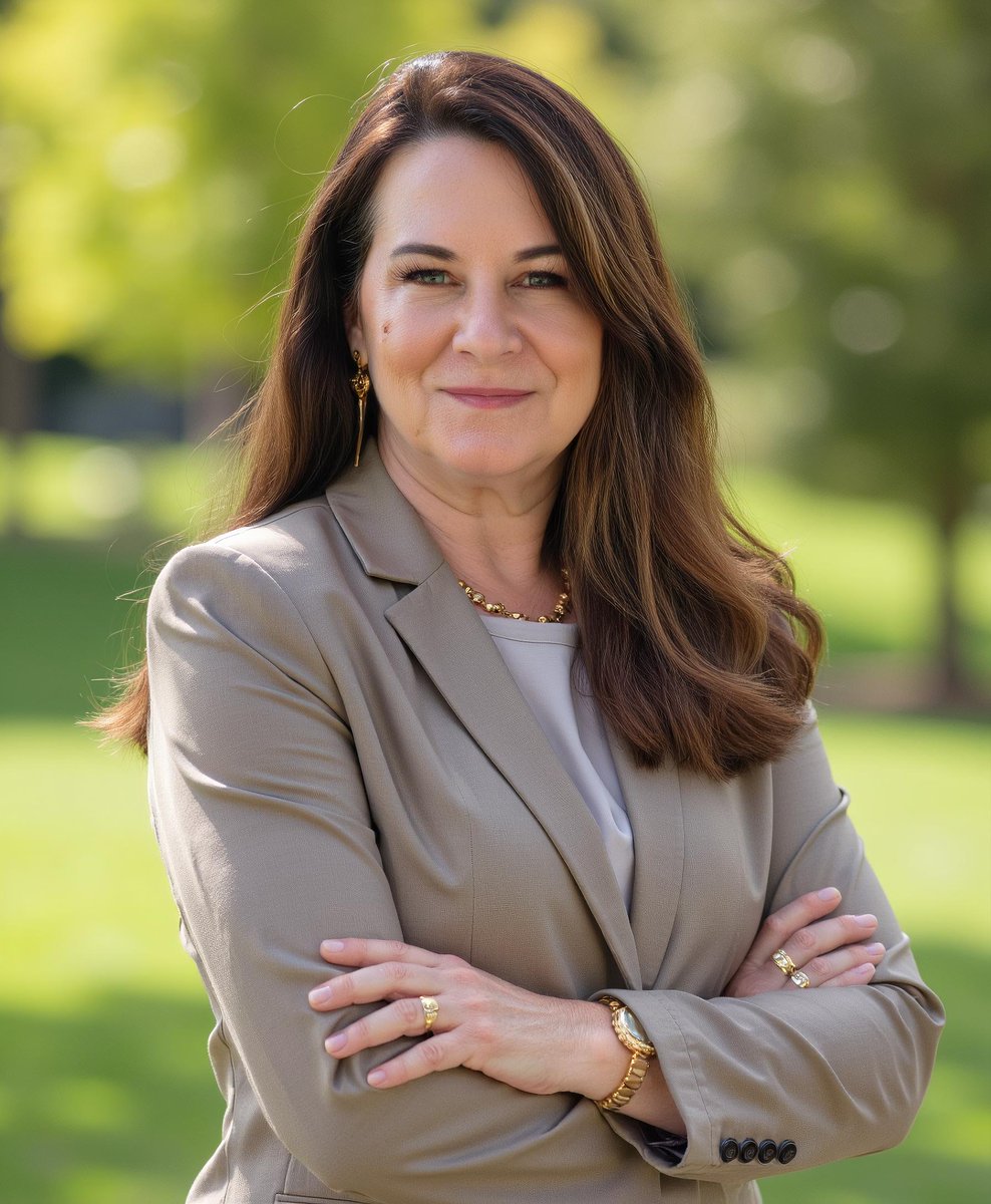 Congratulations to our very own Shannon M. for being named the San Joaquin County Chamber of Commerce’s 2025 Business Advocate of the Year. This award, given at the chamber’s 53rd Annual Installation &amp; Awards Gala, highlights Shannon’s significant contributions to the business