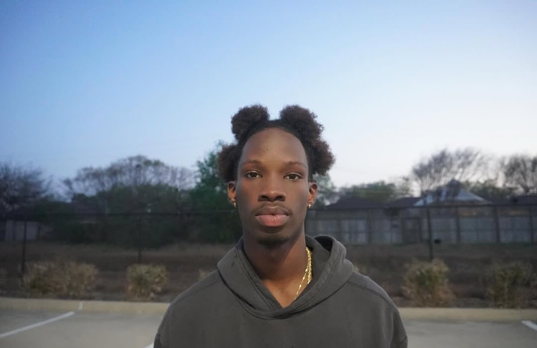 goodhe4rted's tweet image. Uganda doesn&apos;t need more guns. It needs dreams. 🇺🇬
#FreeTheFuture #ChildrenDeservePeace