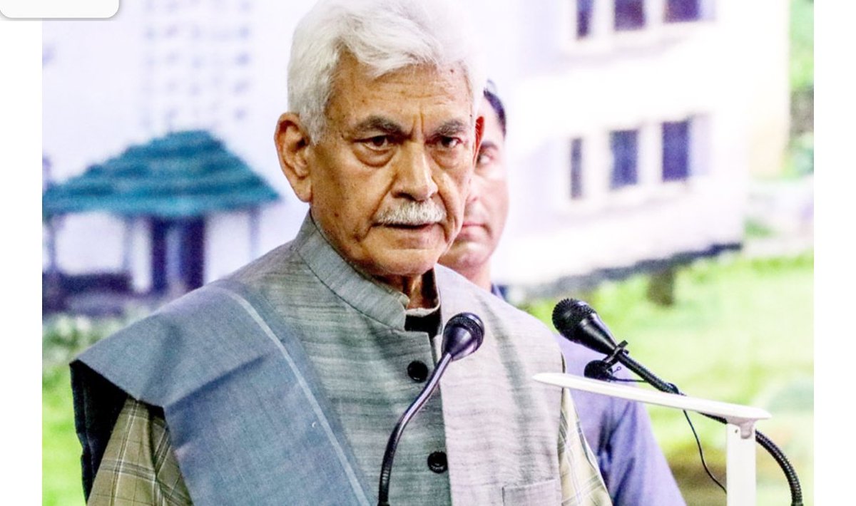 DailyWattan's tweet photo. J&K is witnessing a historic transformation post-Article 370. With LG Shri Manoj Sinha at the helm, youth are being empowered like never before and cultural activities are flourishing, ushering in a brighter, united future. #JammuAndKashmir #DevelopmentEra https://t.co/djKmC2zSo8
