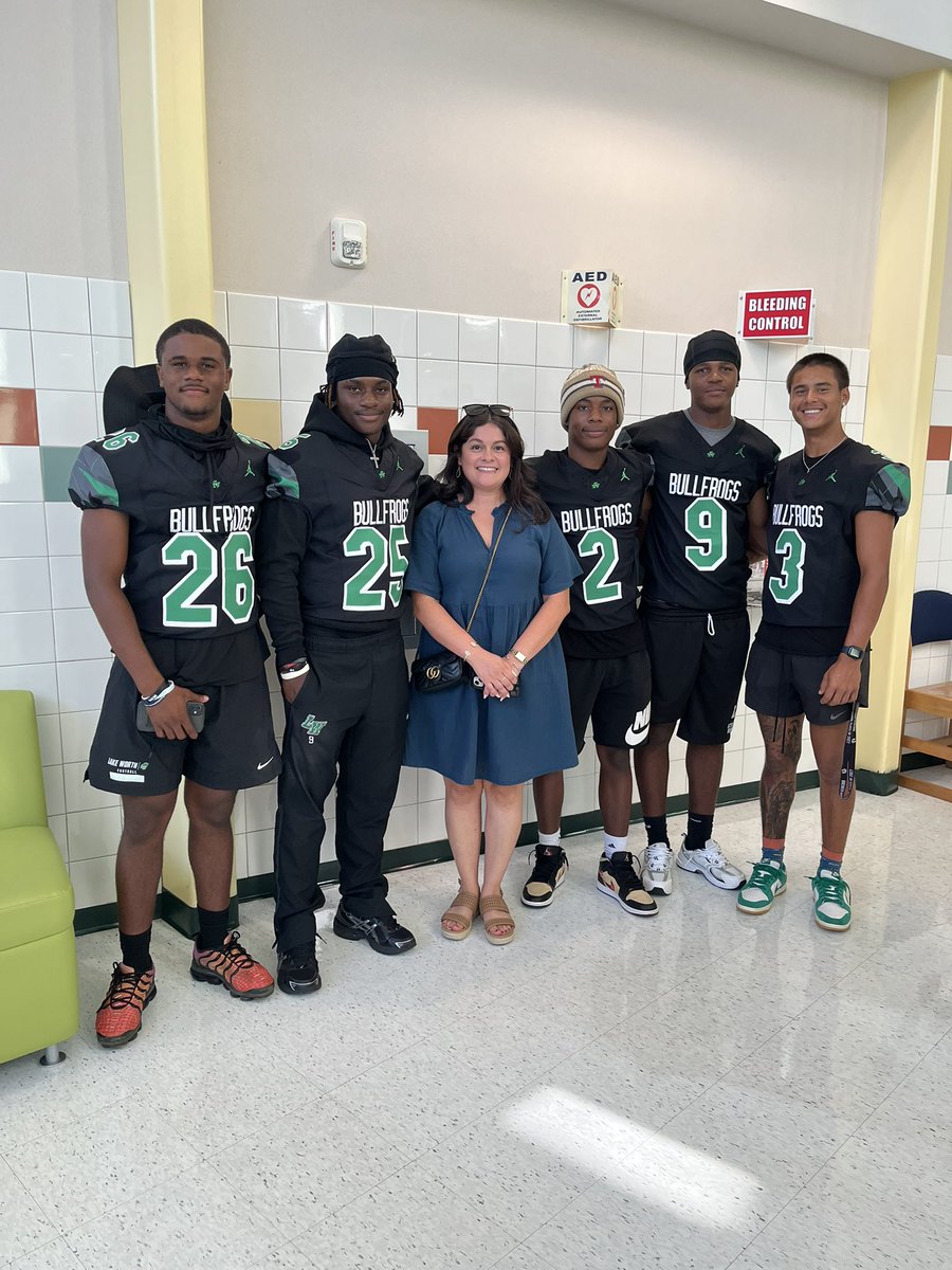 RecruitLakeWorthFB (@recruitlwfb) on Twitter photo Huge shoutout to Mr. T for inviting our Varsity guys out to help greet and pass out schedules to the middle schoolers! They enjoyed meeting all the families in the community and contributing.
<a href="/tempo_strike/">Todd Peterman</a> <a href="/yokiton/">Antonio Tijerina</a> <a href="/SuptMRamirez/">Mark Ramirez</a> <a href="/JViernesLWISD/">Jonelle Viernes</a> <a href="/LucasDavisQB1/">Lucas Davis</a> <a href="/mctobia2424/">Mctobia Pilot</a> Huge shoutout to Mr. T for inviting our Varsity guys out to help greet and pass out schedules to the middle schoolers! They enjoyed meeting all the families in the community and contributing.
<a href="/tempo_strike/">Todd Peterman</a> <a href="/yokiton/">Antonio Tijerina</a> <a href="/SuptMRamirez/">Mark Ramirez</a> <a href="/JViernesLWISD/">Jonelle Viernes</a> <a href="/LucasDavisQB1/">Lucas Davis</a> <a href="/mctobia2424/">Mctobia Pilot</a>