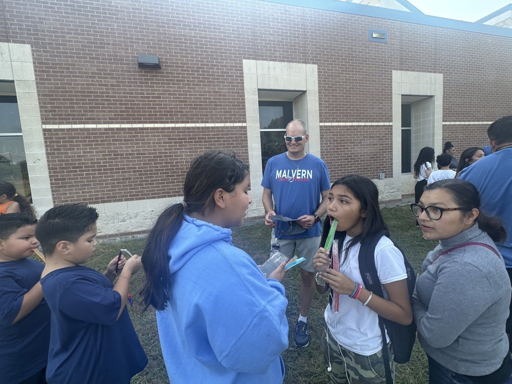 What an AMAZING Meet the Teacher Night!

It was so exciting to see so many Red Hawk families come out to connect, explore classrooms, and gear up for the school year ahead.  We loved seeing all the smiles!  Topping it off with Popsicles in the Park made it even sweeter!