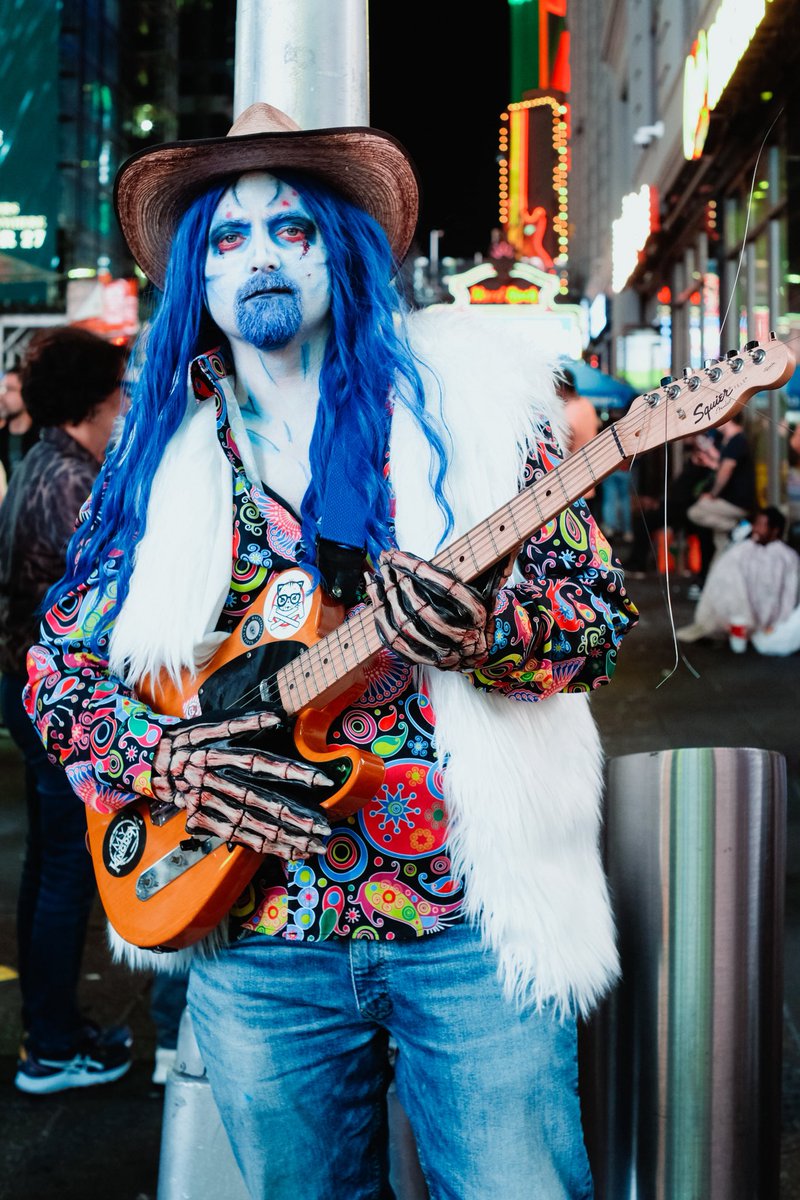 New York City will be the death of me

#nyc #newyork #timessquare #weirdos #indieartist #newyorkstreets #COWBOY #Punks #FreakyFabulousFriday