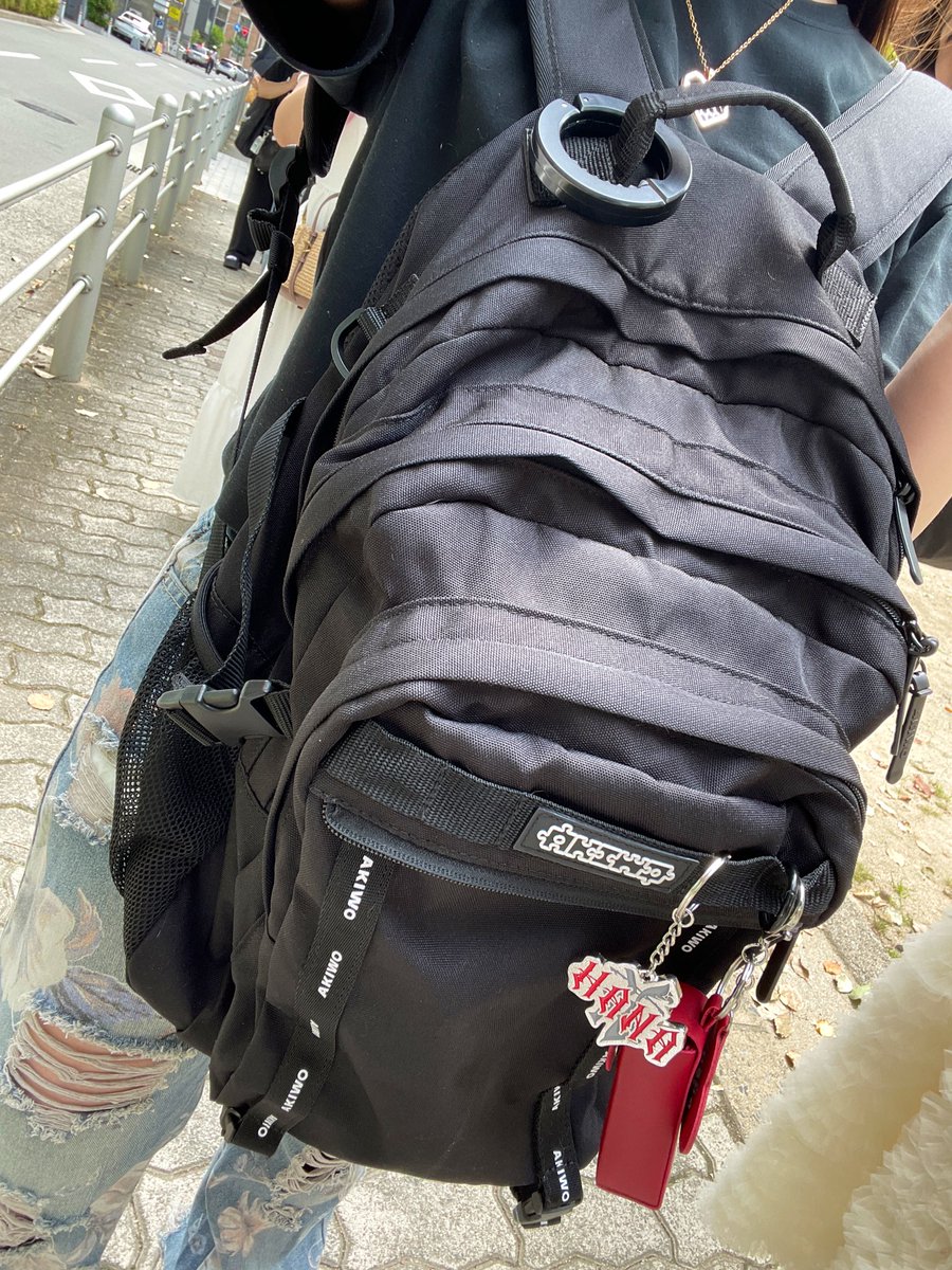 デザインしたリュック、前のデコポケット外してOFF状態で使用中！

一時帰宅後にデコって参戦予定！