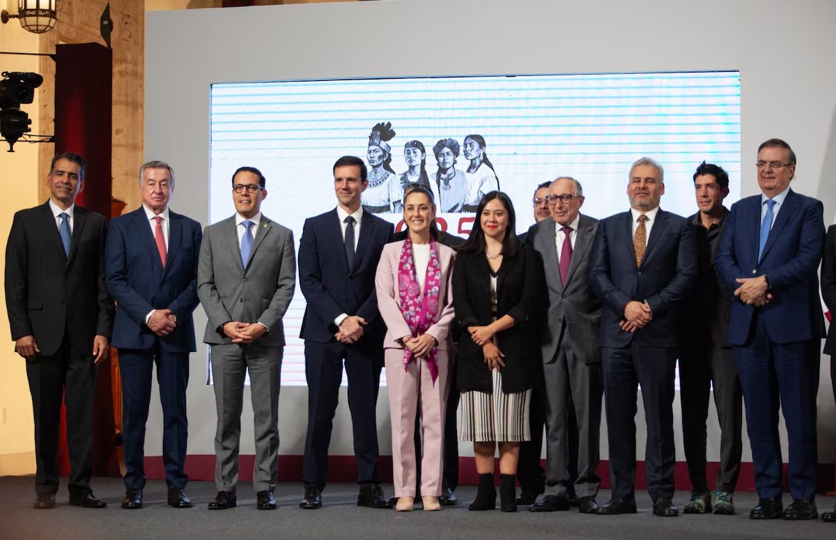 🇲🇽💊The "Plan México" Moves Forward!🚀

At the morning press conference, Mexico’s President Claudia Sheinbaum <a href="/Claudiashein/">Claudia Sheinbaum Pardo</a>  announced a joint investment package in the pharmaceutical sector worth more than 12 billion pesos from four pharmaceutical companies: Boehringer