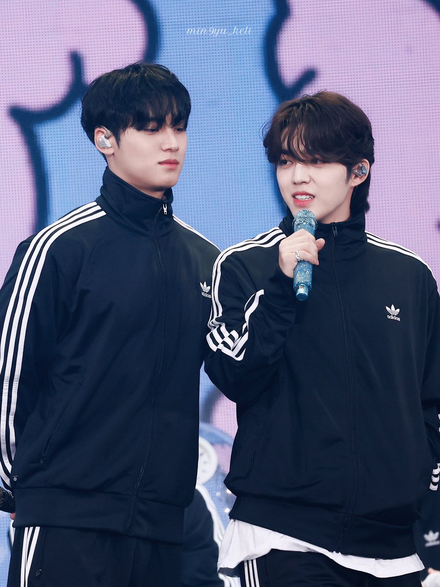 🍒🎂🥳
·
#Happy_SCOUPS_Day
#SCOUPS #에스쿱스
#MINGYU #민규
#SEVENTEEN #세븐틴