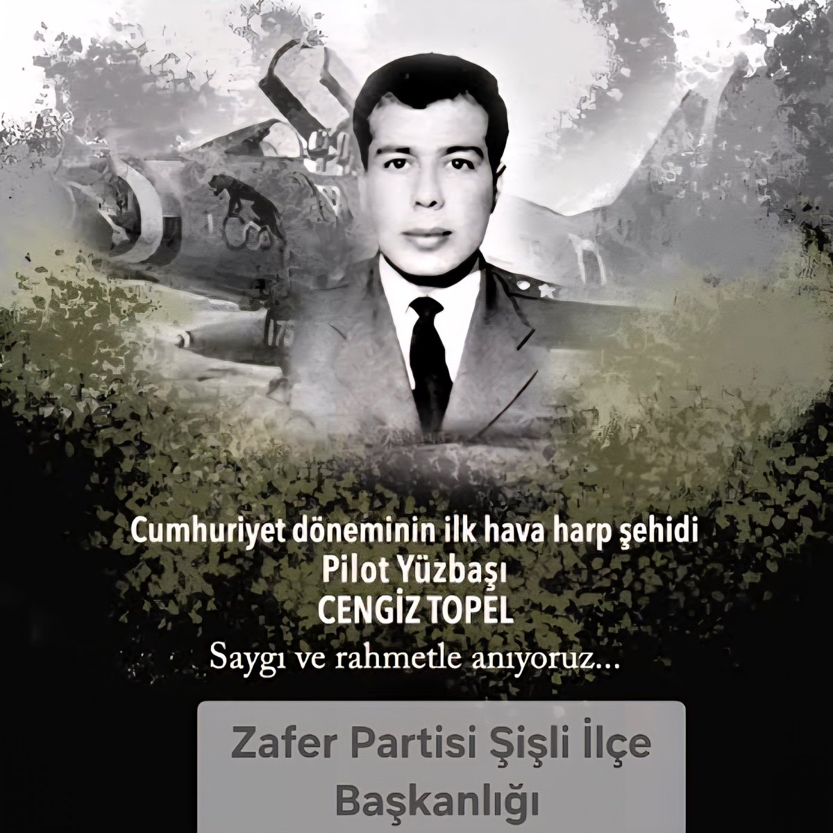 Kıbrıs harekatında şehit olan yzb Cengiz Topel’in nasıl şehit olduğunu bileniniz var mı?

Uçağı arızalanınca paraşütle atlayan Topel Rumların kontrolündeki bölgeye iner.Rumlar barış gücü askerlerinin gözü önünde onu esir aldıktan sonra Lefkoşa’ya götürürler.Türkiye Lefkoşa BE
