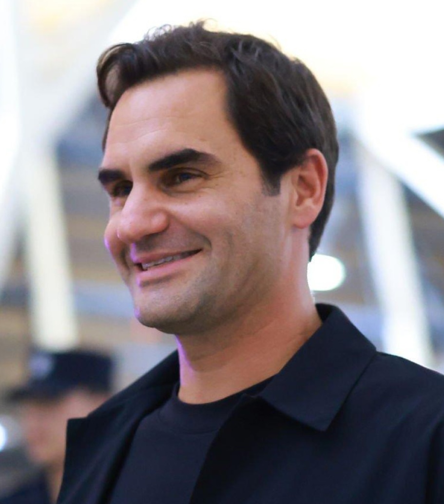 quindicizero's tweet image. 8 Agosto 1981, Basilea. 

Lynette e Robert festeggiano la nascita del piccolo Roger. 

Un neonato che avrebbe cambiato per sempre la storia del tennis. 

Tanti auguri, KING 👑🇨🇭