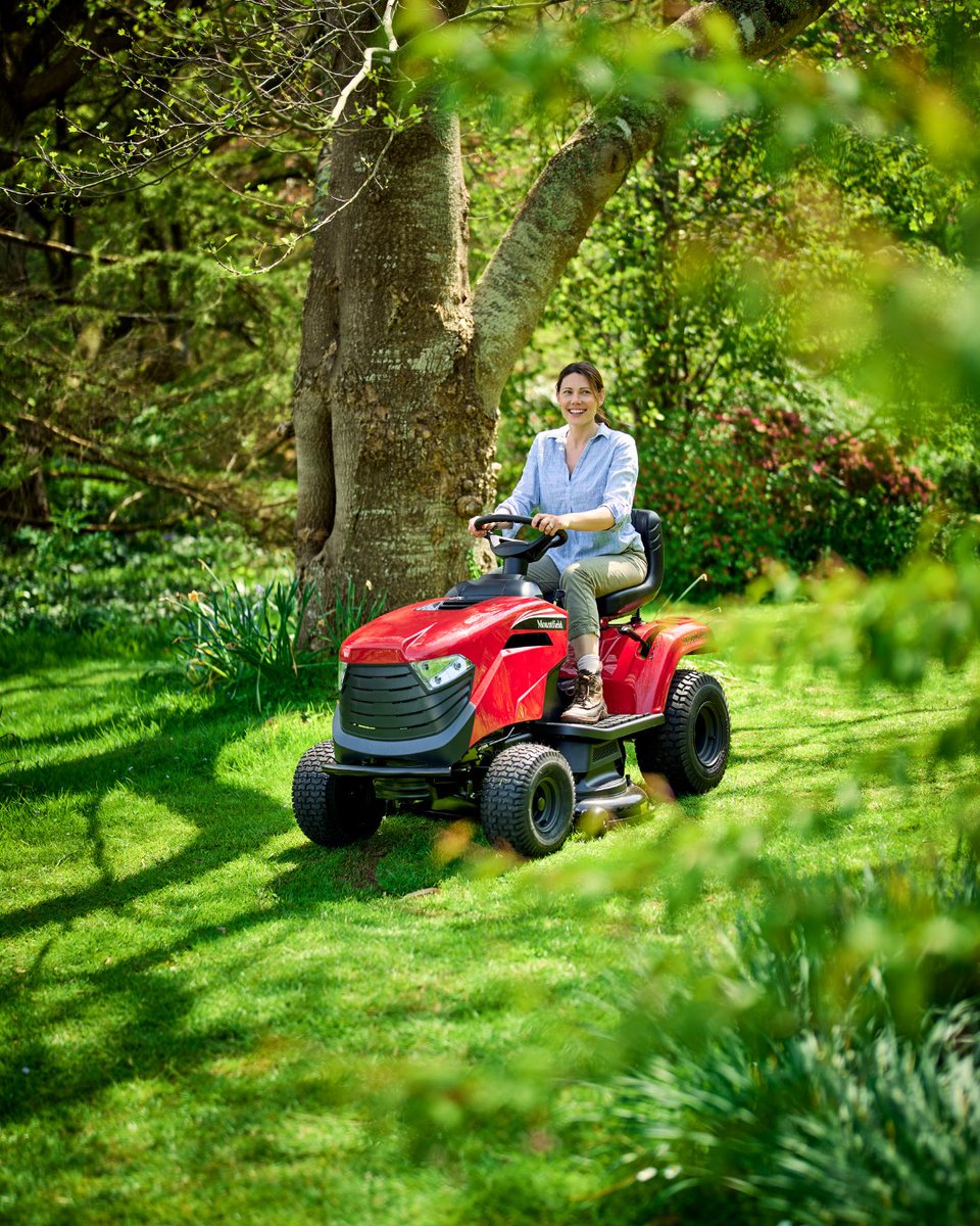 More Than Just a Mow
You’ve got places to be (like that lounger in the sun ☀️).
Mountfield ride-ons make light work of big jobs — so you can enjoy more of summer.

#MountfieldMoments #YourLawnDeservesAMountfield #EffortlessMowing