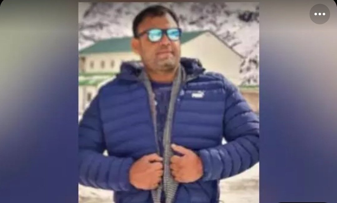 Actress Huma Qureshi's cousin murde®ed in Delhi by two persons- Ujjwal and Gautam.

Muslims are not safe in India 🥺