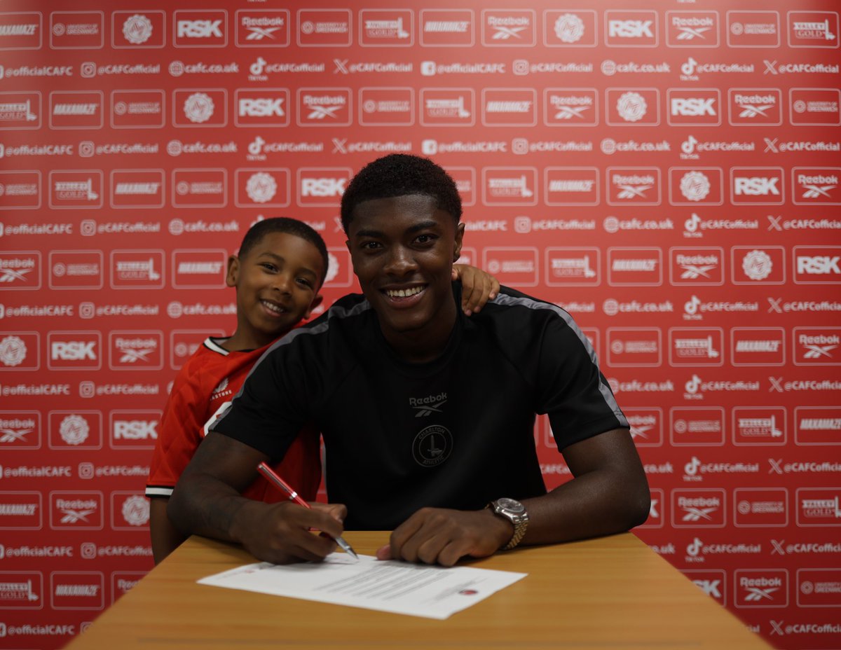LockParis's tweet image. Thankful to God, my family and all the support they have given me. I have found a new home but it’s the same aim, which is to just get better each day. #cafc