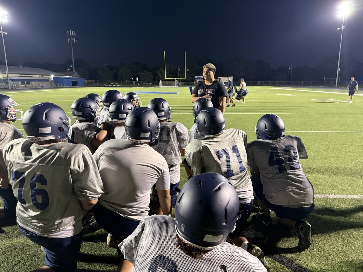 Coach Q (@stucoachq) on Twitter photo Huge thank you to <a href="/Brymar_06/">Bryan Martinez</a> for coming back and speaking to this year’s freshman class! Your words, experience, and pride in the program lit a fire in the future of our team. Once a part of the brotherhood, always a part. #SouthsideTough <a href="/CoachC_Swisher/">Coach Swisher</a> <a href="/NimitzFootball3/">Nimitz Football</a> Huge thank you to <a href="/Brymar_06/">Bryan Martinez</a> for coming back and speaking to this year’s freshman class! Your words, experience, and pride in the program lit a fire in the future of our team. Once a part of the brotherhood, always a part. #SouthsideTough <a href="/CoachC_Swisher/">Coach Swisher</a> <a href="/NimitzFootball3/">Nimitz Football</a>