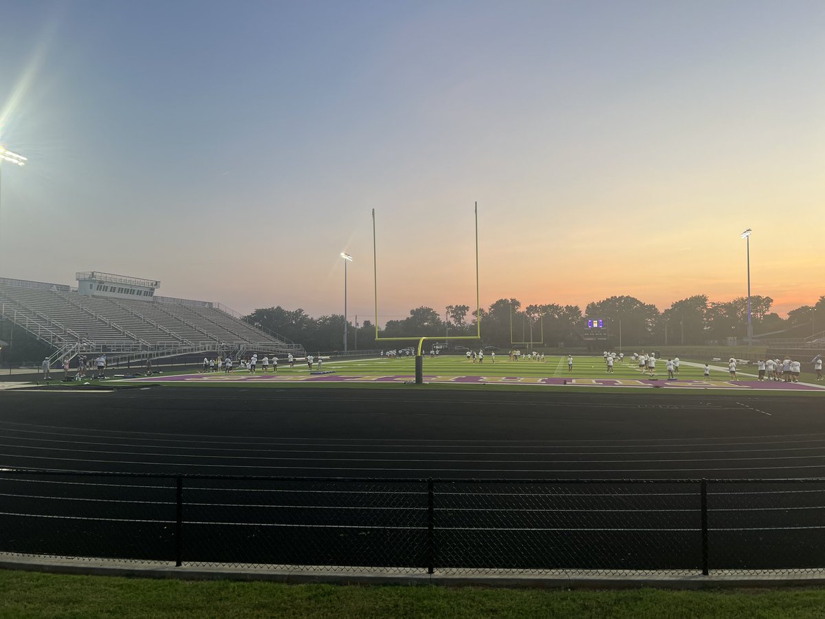 BGKYPolice (@bgkypolice) on Twitter photo We had the honor of spending time at the <a href="/PurplesFootball/">BGHS Football</a> Camp. This free event helps young athletes learn the game and lessons that will help build the next generation of leaders.
Thanks for all you do and the invite!
#BGPD #BGKY #GoPurples #StrongerTogether #CommunityFirst We had the honor of spending time at the <a href="/PurplesFootball/">BGHS Football</a> Camp. This free event helps young athletes learn the game and lessons that will help build the next generation of leaders.
Thanks for all you do and the invite!
#BGPD #BGKY #GoPurples #StrongerTogether #CommunityFirst