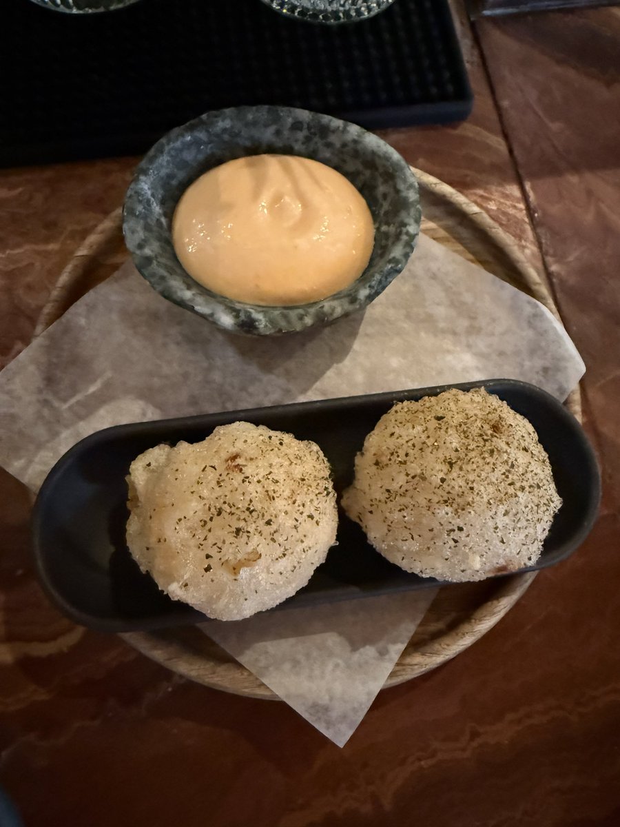 Toet82's tweet image. Eindelijk goed eten gevonden in Toronto 🫶🏼