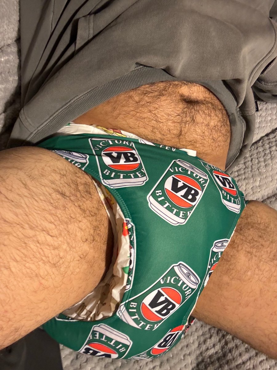 Breaking in my new budgies. Gotta get them ready for summer so I can hit the beaches looking like this