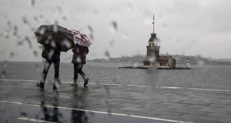 İstanbul Dahil 17 İl İçin Sağanak Yağış Uyarısı! Fırtına Geliyor trsondakika.com/haberler/istan… #sondakika #TrSondakikacom