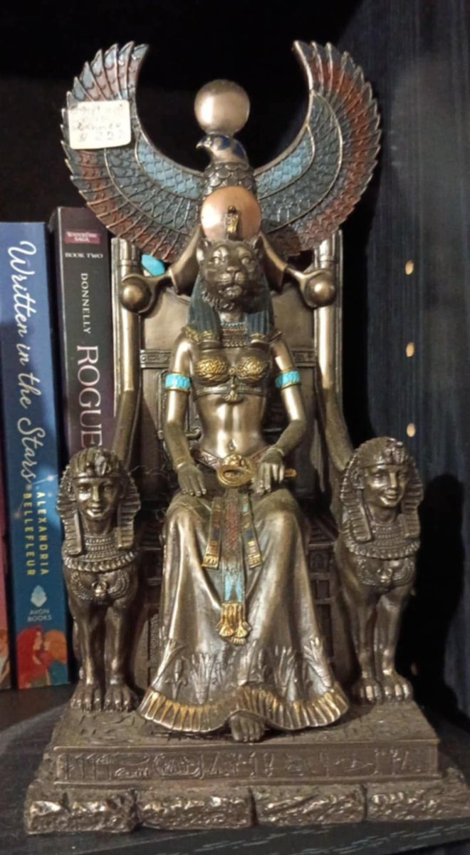 lana_drop's tweet image. This is a brand new left over Stock from my shop. This is the #Pagan #EgyptianGoddess #SekhmetStatue for sale must be picked up and I can ship at extra cost.  Thank you