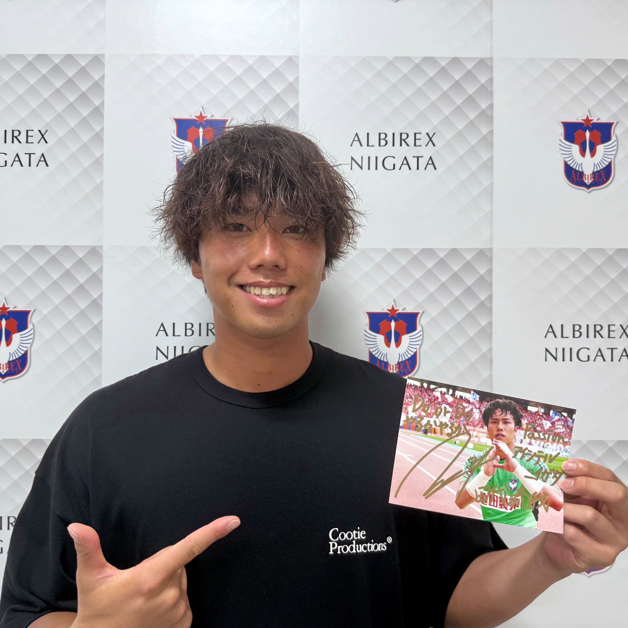 a*i様 アルビレックス新潟 77 舩木選手直筆サイン入りフォト