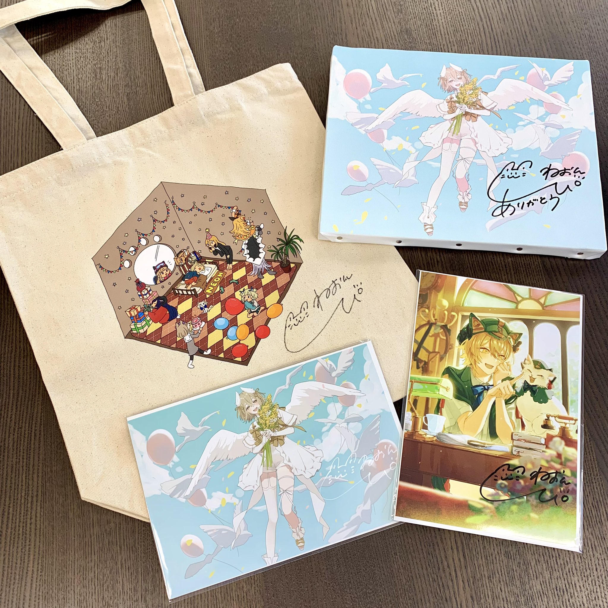 鷹乃ゆき　ウェブポン　直筆サイン入りキャンバスアート 作品TOP ｜限定グッズのカプセルプライズ ウェブポン