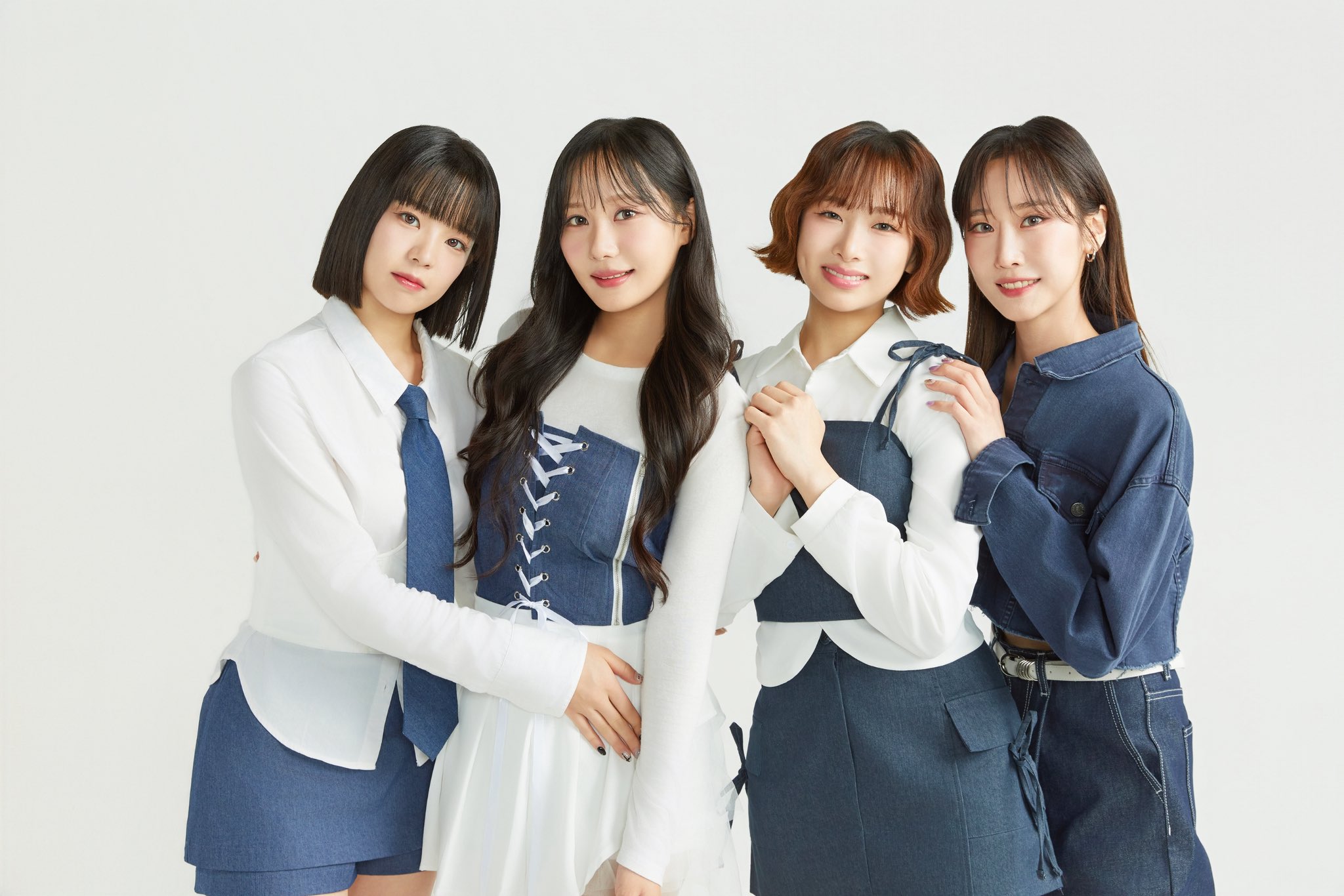 GxzIJ_VaEAAivWq?format=jpg&name=large